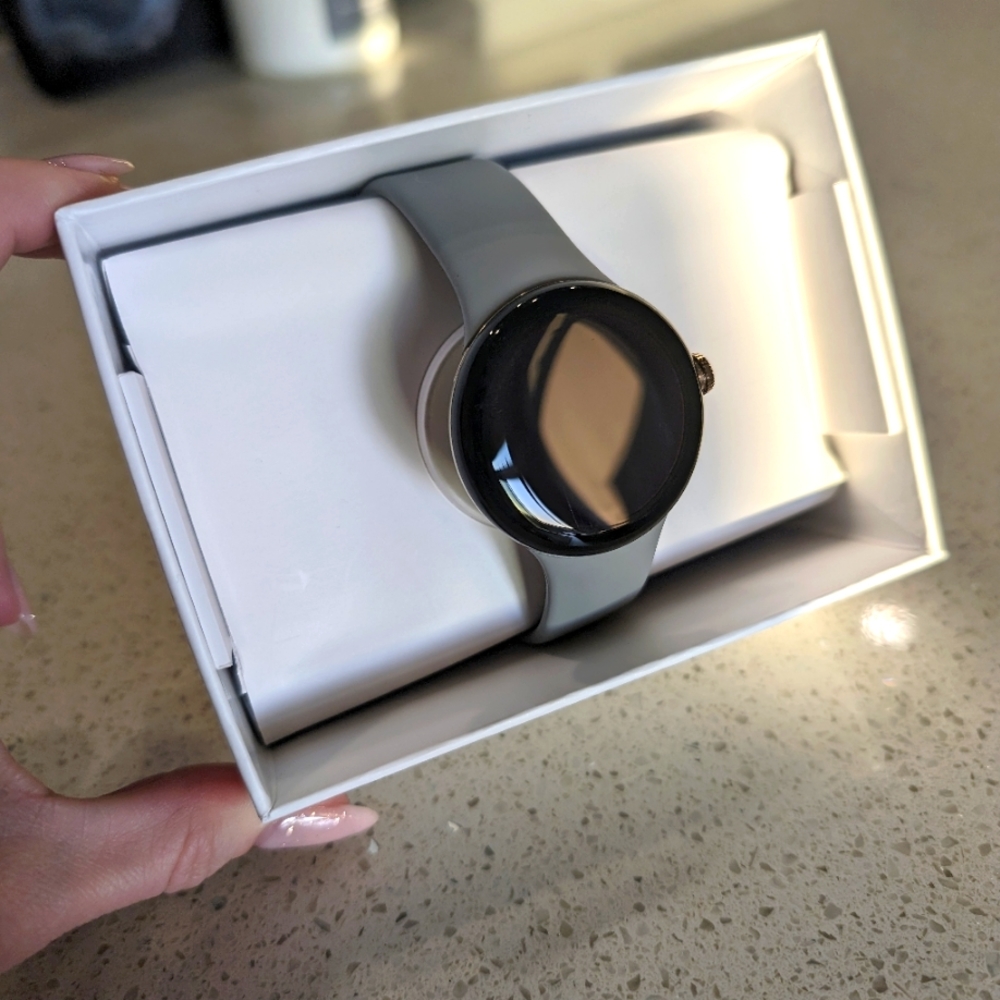 Google Pixel Watch LTE